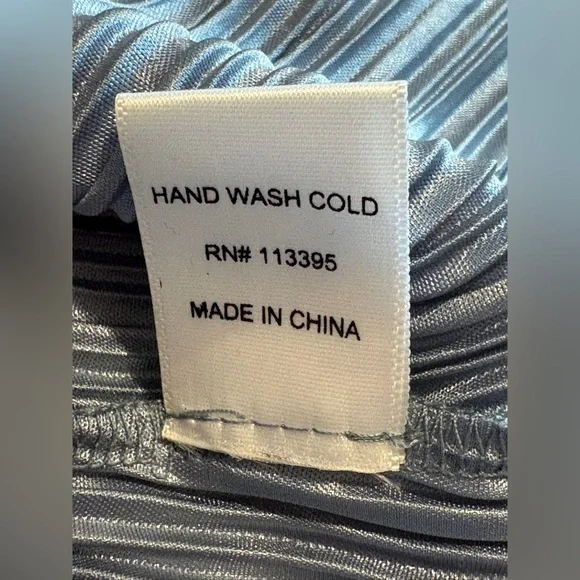 Arc n.c. blue pleated slip mini dress with spaghetti straps size small - Picture 6 of 6